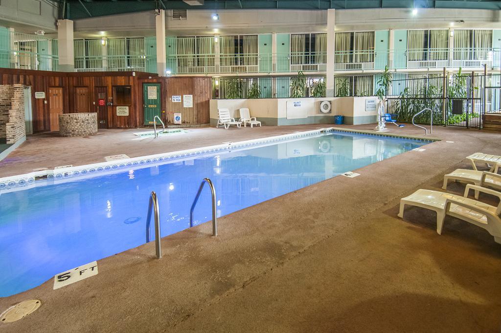 Howard Johnson By Wyndham Conway Exterior foto